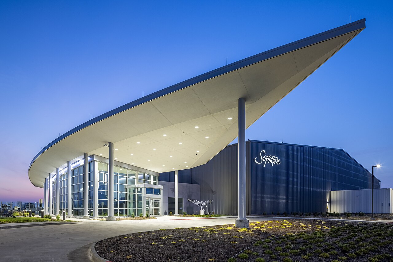Signature Flight Support Luton