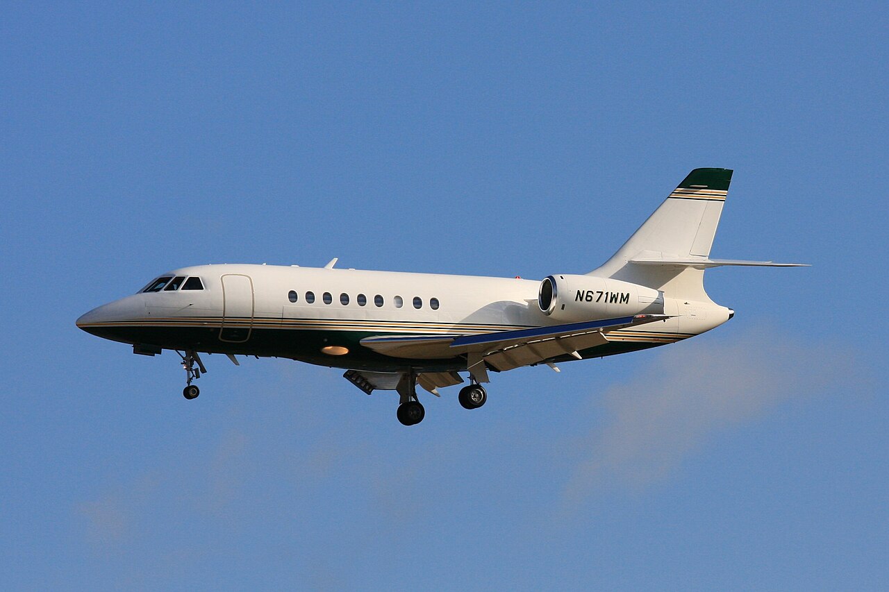 Dassault Falcon 2000 — exterior