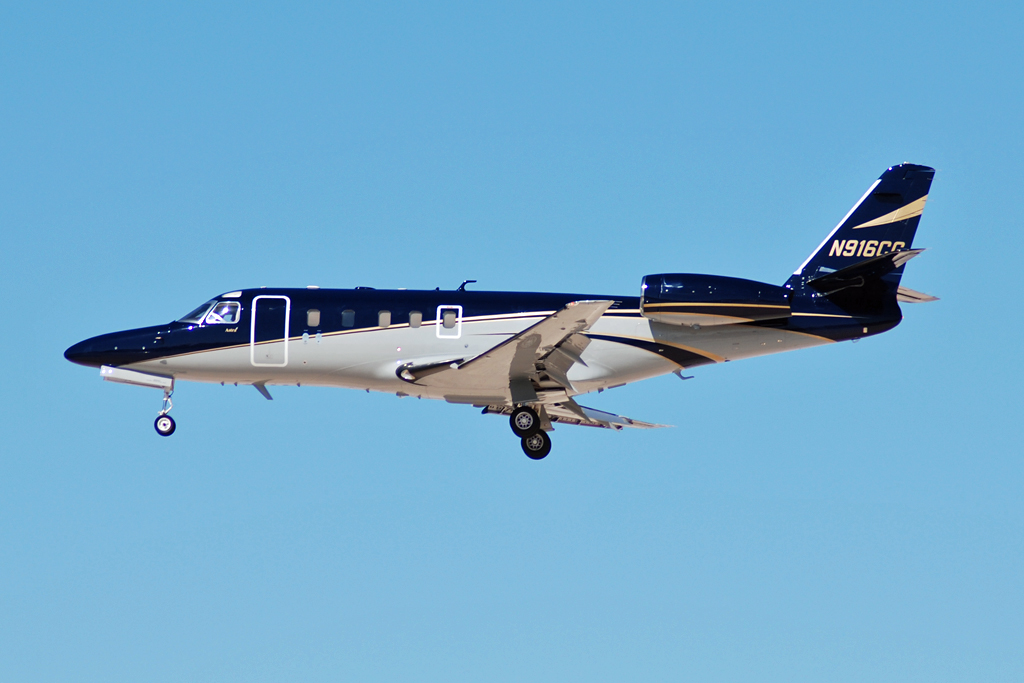 Gulfstream G150 — exterior
