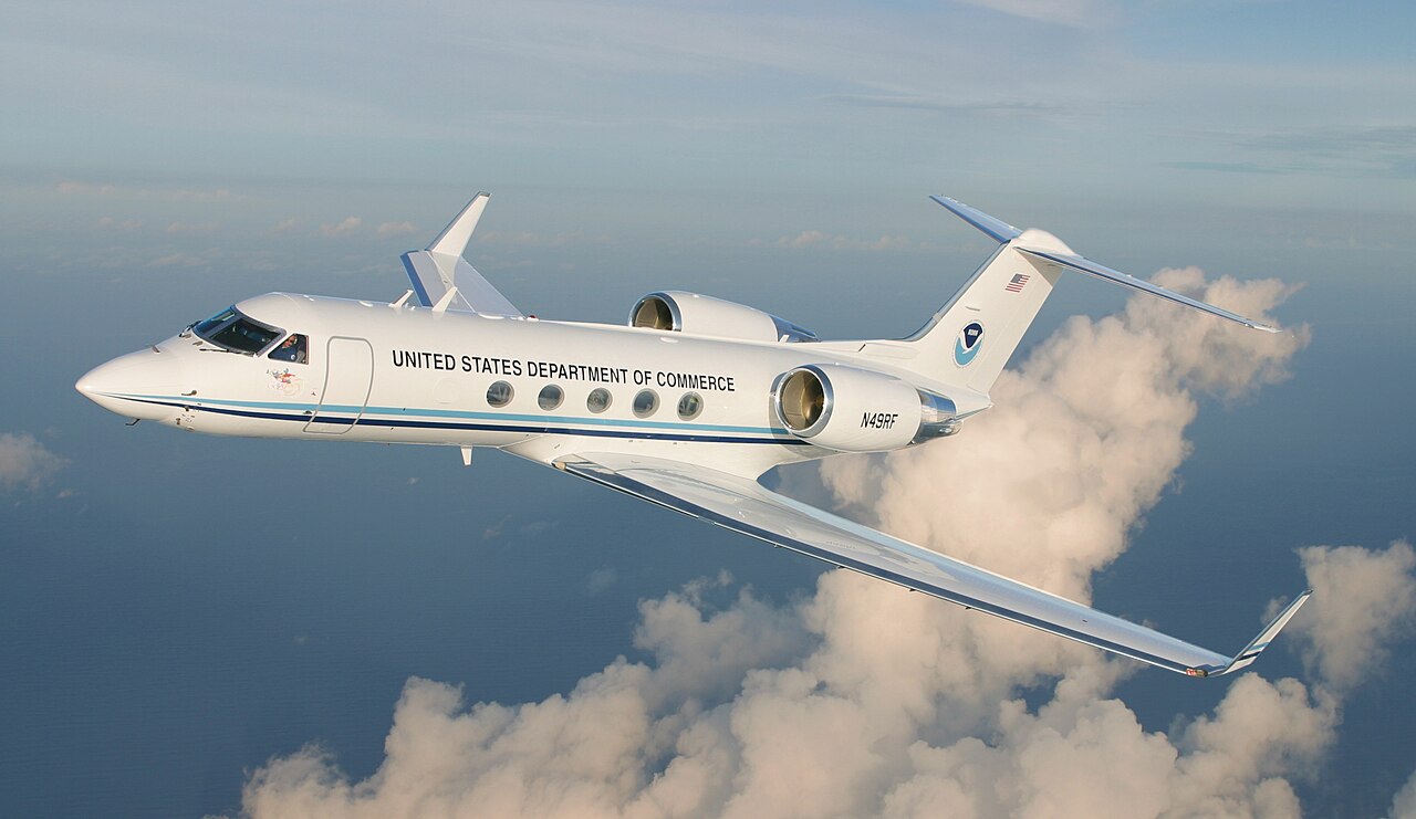Gulfstream G450 — exterior